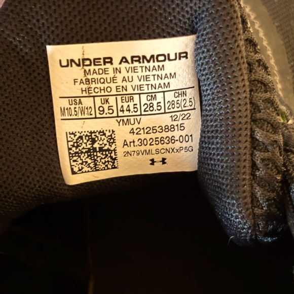 Under Armour CURRY HOVR Pre-Owned Men’s Size 10.5 Black/White Athletic Shoes - Picture 5 of 7